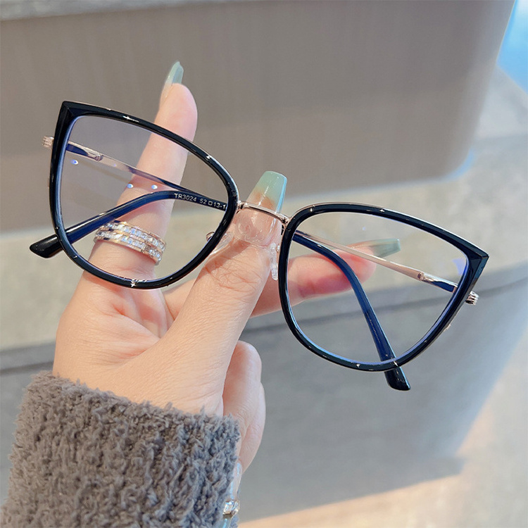 New Arrival Retro Metal Prescription Eyeglass Optical Frame Trendy Computer Eyewear Cat Eye Women Anti Blue light Glasses