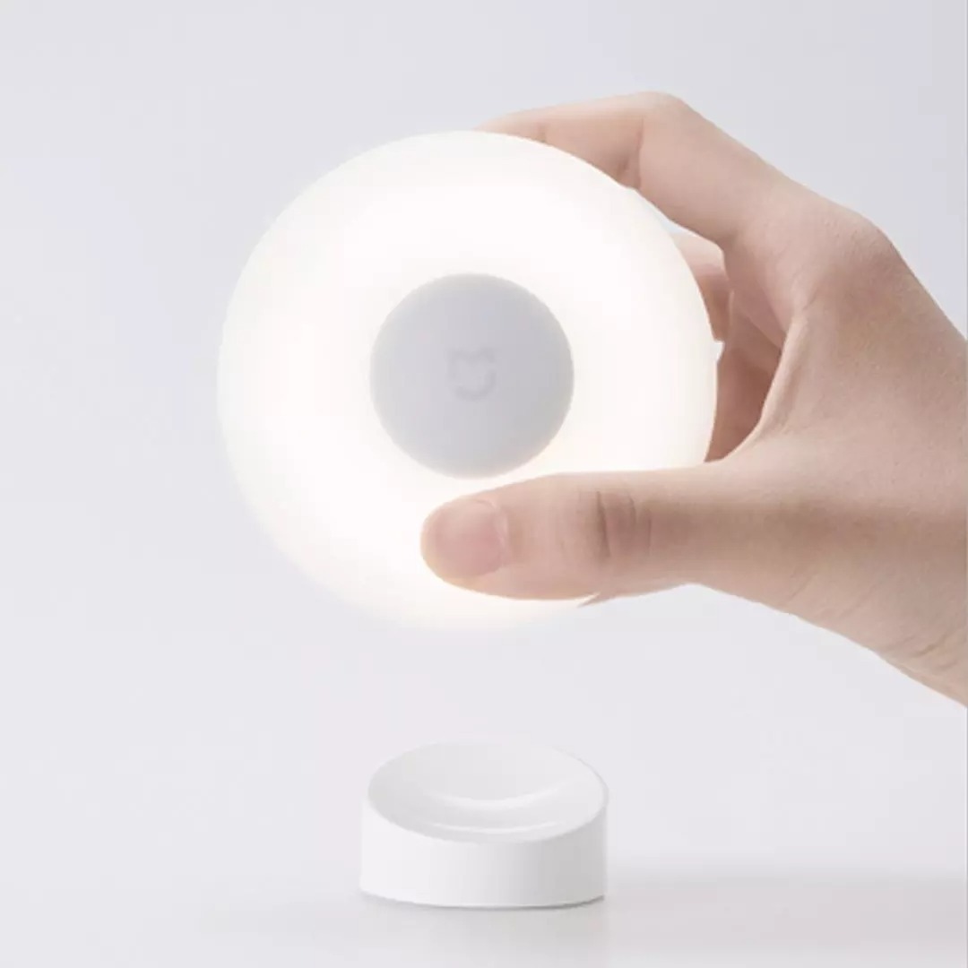 Xiaomi Mi Motion Activated Night Light 2 Bluetooth mijia smart led bulb Low energy consumption 360 rotation night light