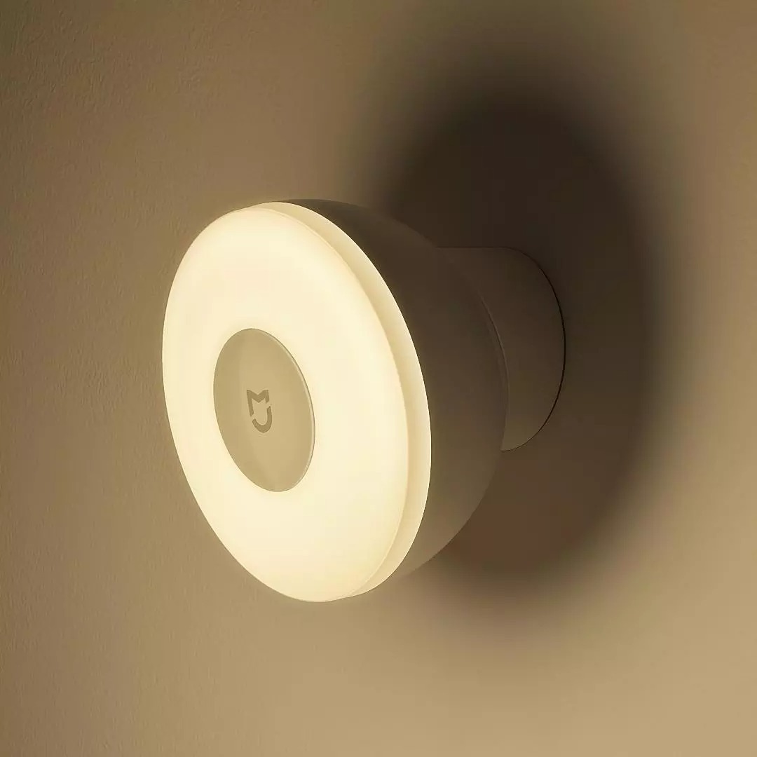 Xiaomi Mi Motion Activated Night Light 2 Bluetooth mijia smart led bulb Low energy consumption 360 rotation night light