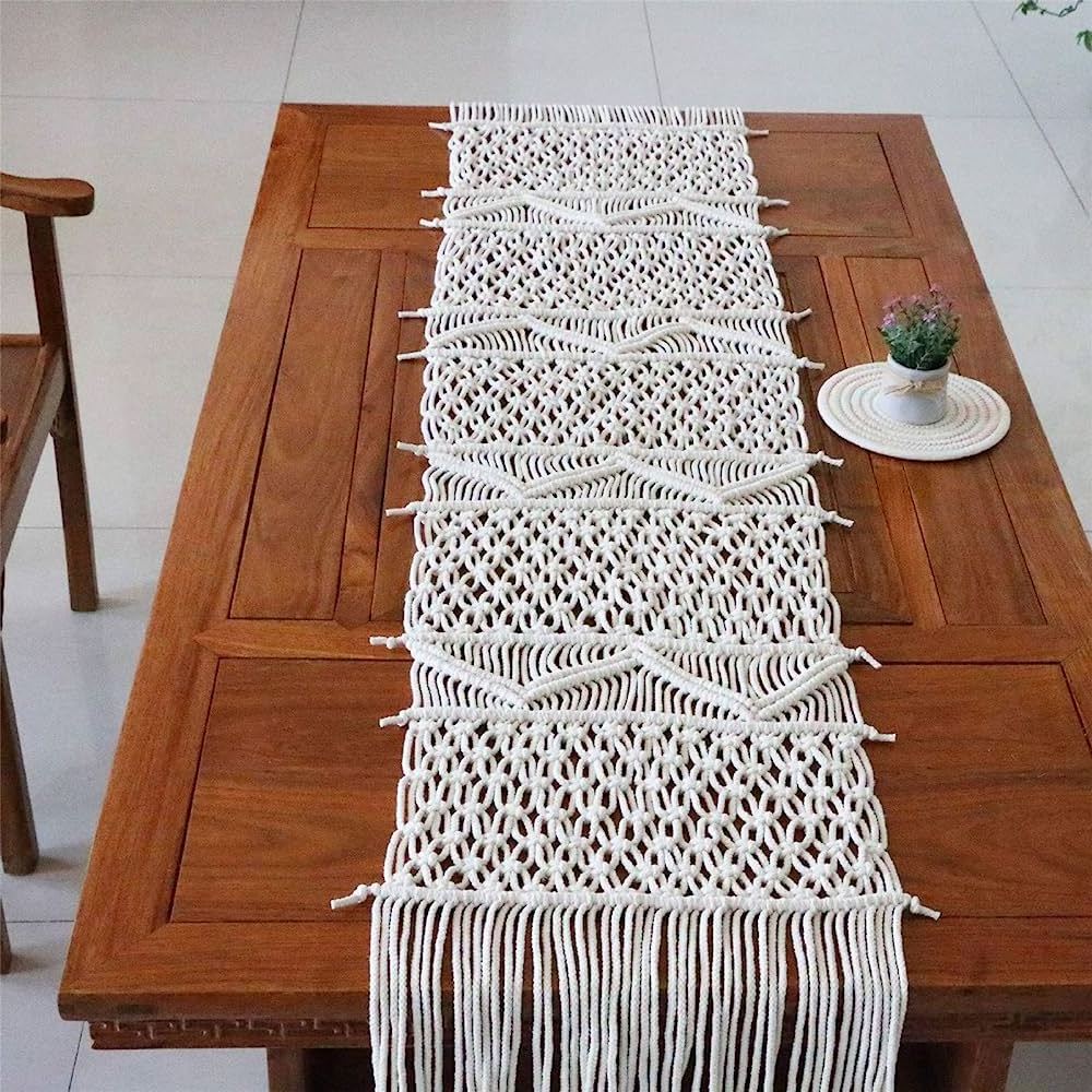 2023 Wholesale Boho Macrame Table Runner for Home Decor Long Farmhouse Rustic Table Runner