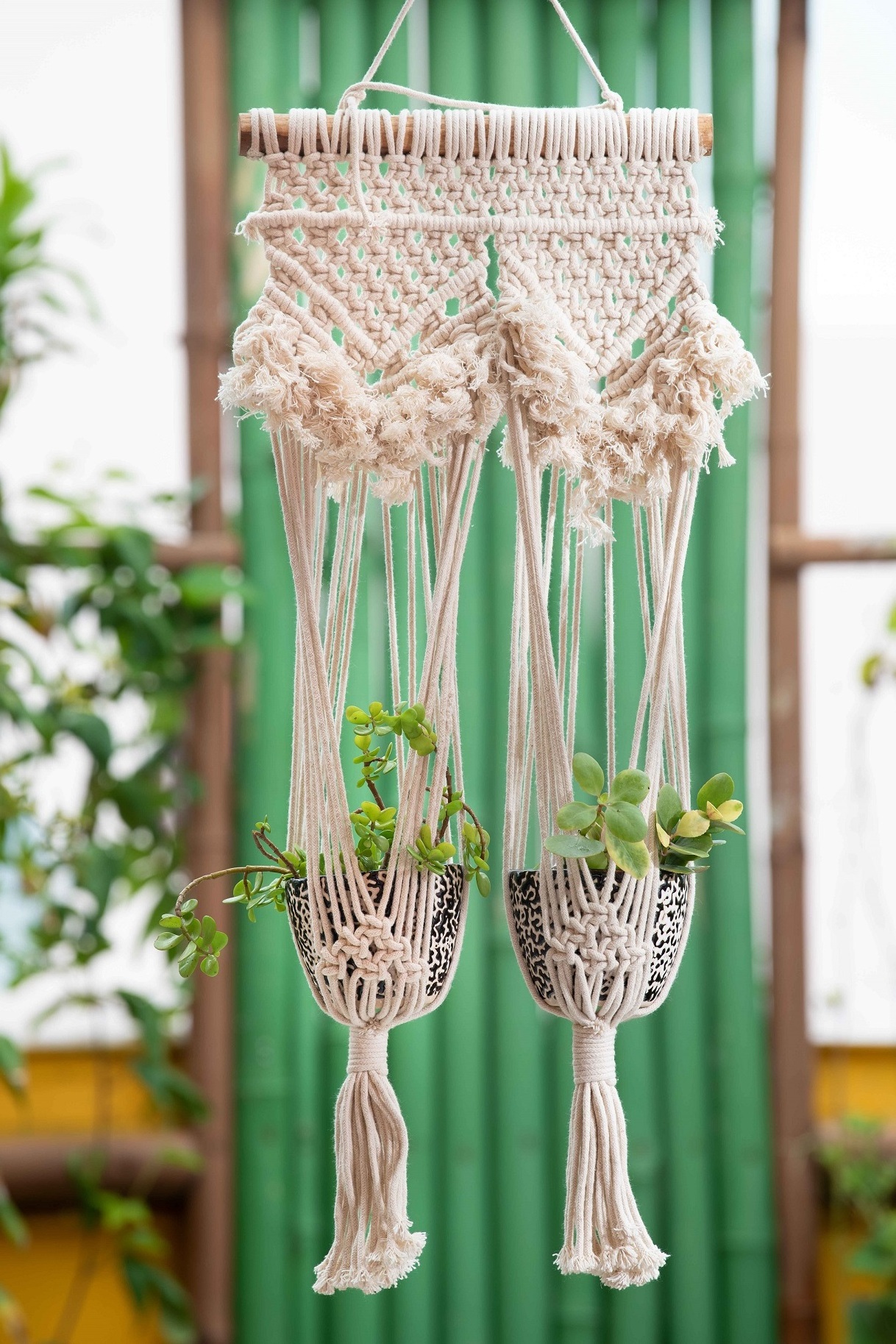 Macrame Plant Hangers Handmade Indoor Outdoor Wall Hanging Planter Plant Holder Pot Hangers for Plants