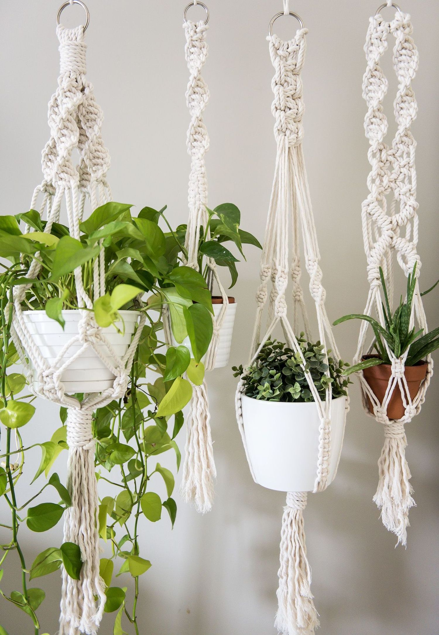 Macrame Plant Hangers Handmade Indoor Outdoor Wall Hanging Planter Plant Holder Pot Hangers for Plants