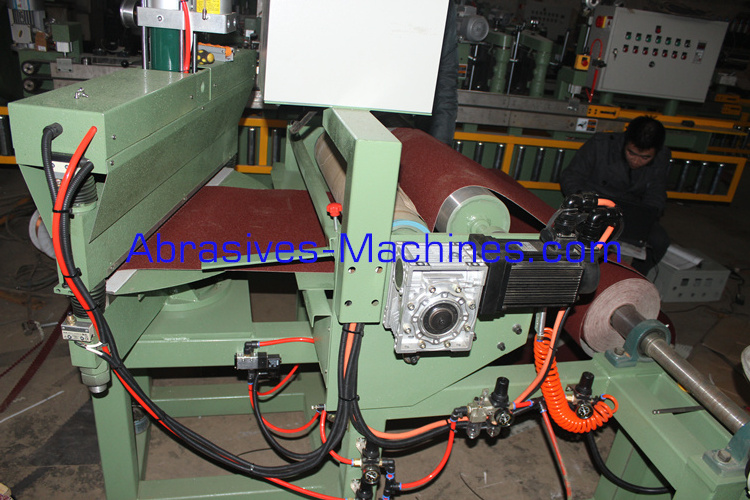 Abrasive sanding belt automatic cutting machine with high quality