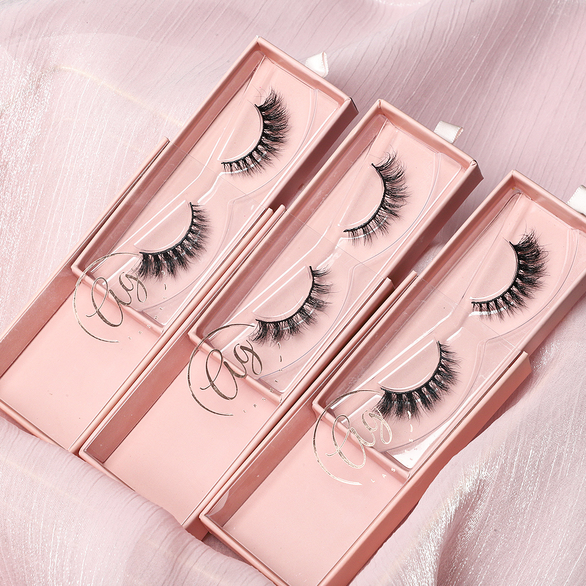 10mm 12mm small short wispy corner half lashes 3D mink natural eyelashes with brown nude beige eyelashes packaging