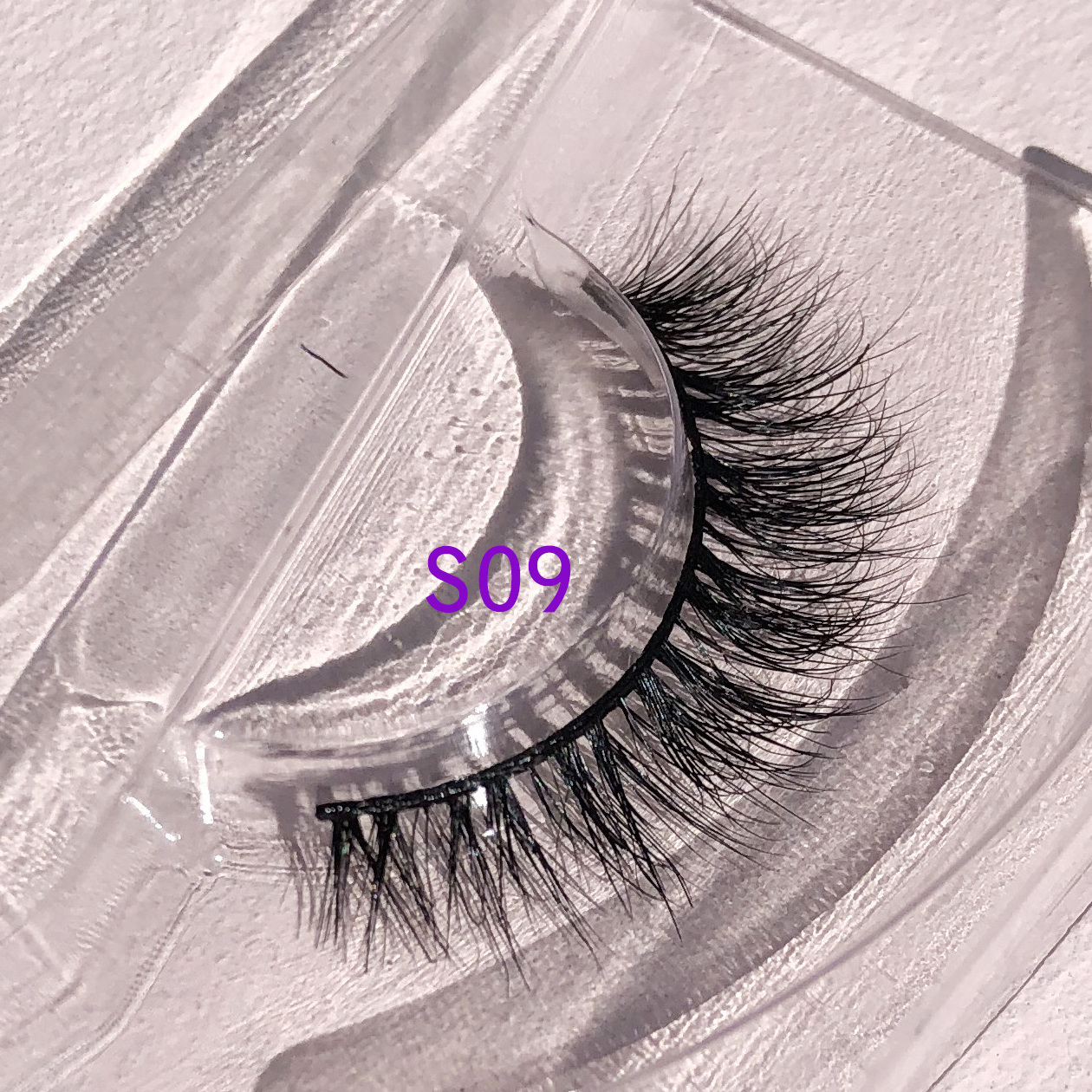 iShero eyelash venders 10mm 12mm natural fluffy short 3d mink eyelashes with custom lash boxes for small eyes