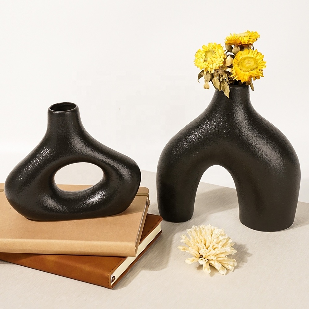 Popular Nordic High Quality Ornaments Living Room Dry Flower Arrangement Dining Table Ceramic Vase for Home Decor