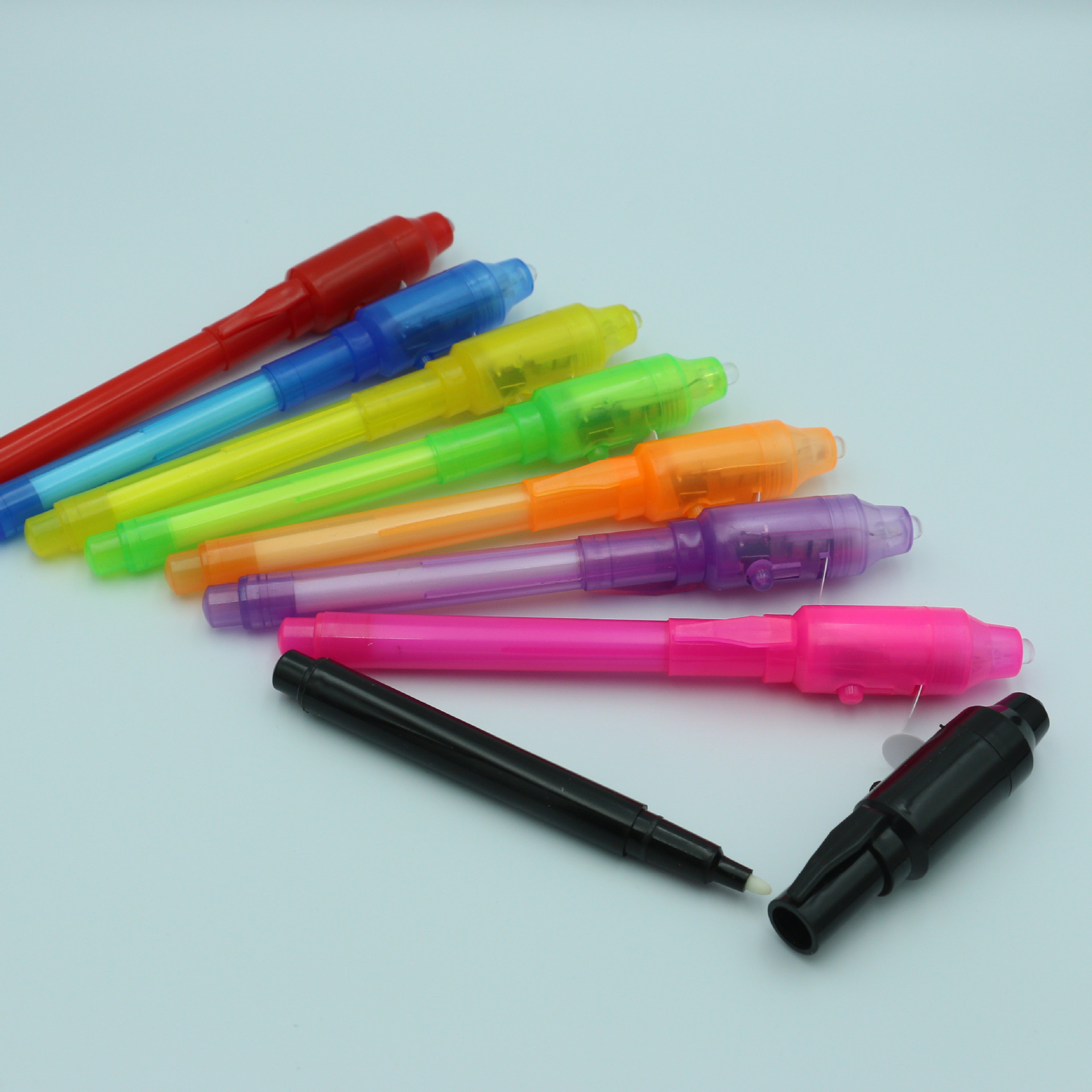 Promotional cute magic spy pen uv light invisible ink pen with custom logo