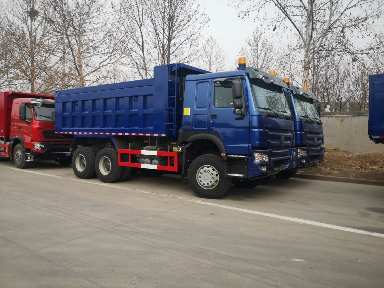 New HOWO 6*4 371HP 18 Cubic Meter 10 Wheeler Left Hand Drive Dumper Tipper Dump Heavy Truck