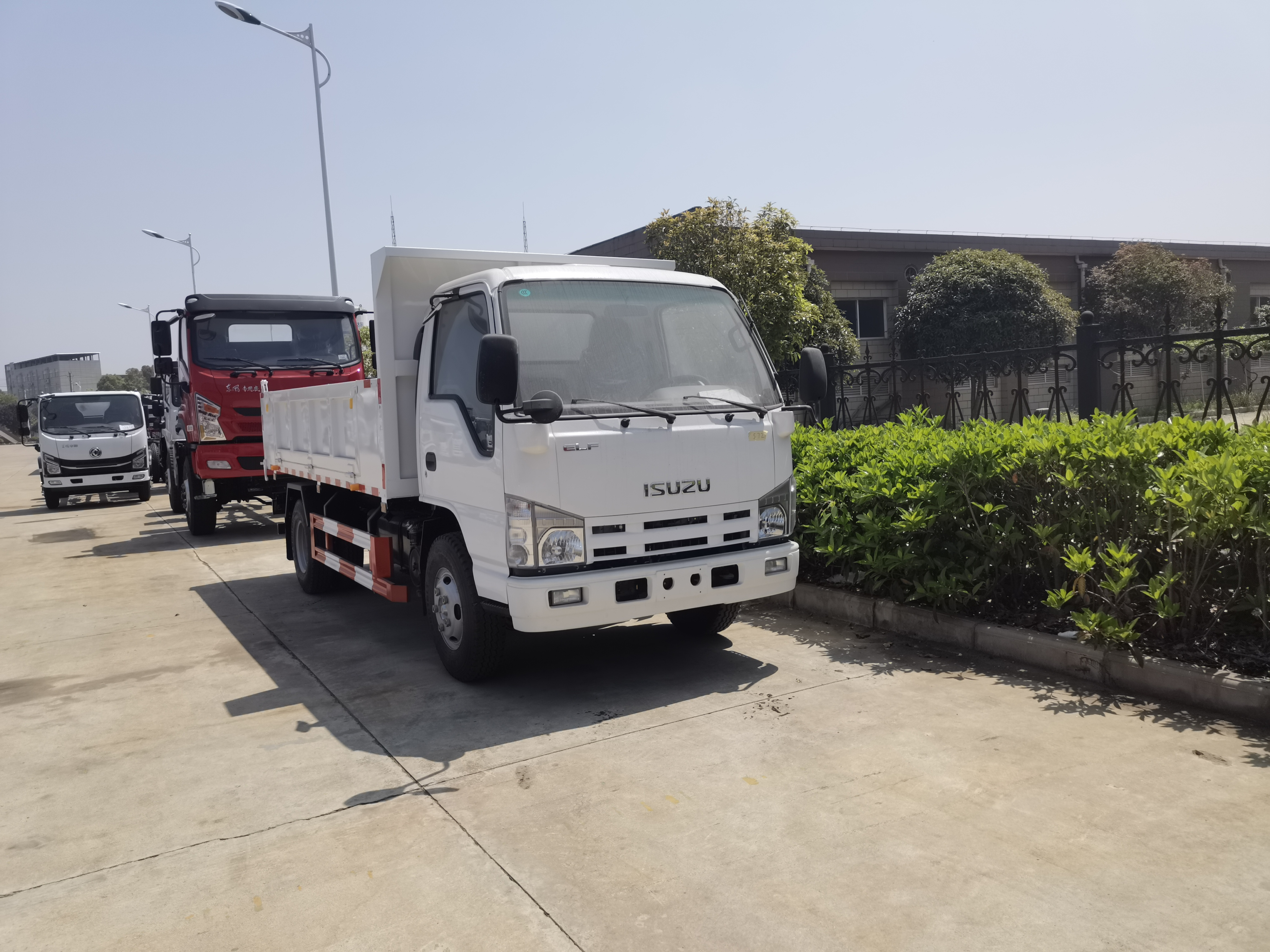 CHINESE FACTORY HIGH quality used Isuzu 5 tons dump truck for sale price