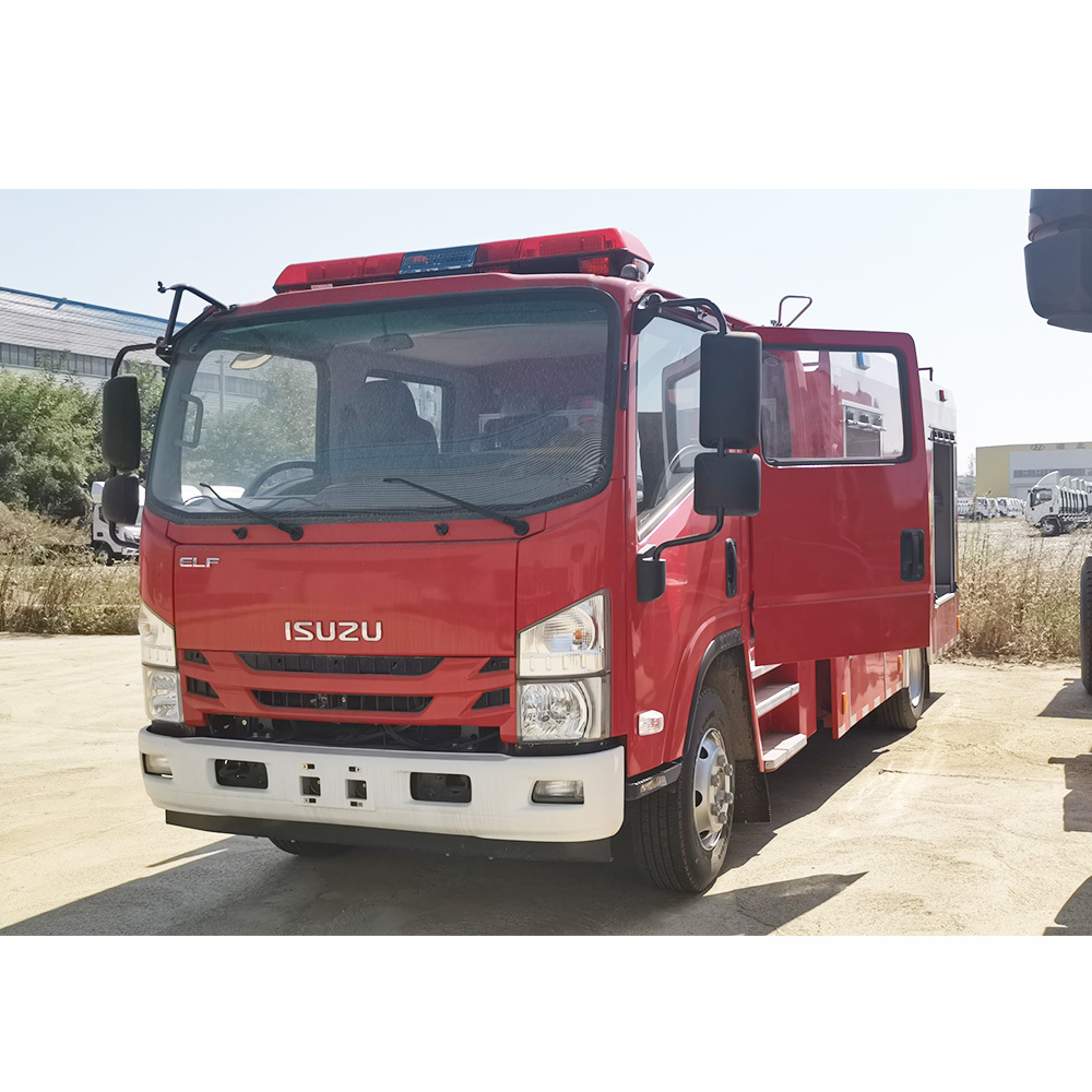 Isuzu 700P foam fire truck 4*2P double cab Euro 5 left hand drive hot new factory price