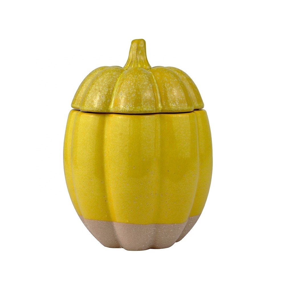 Luxury Home Decoration Fall Candle Soy Wax Pumpkin Shaped Ceramic Jar Scented Candles Wholesale