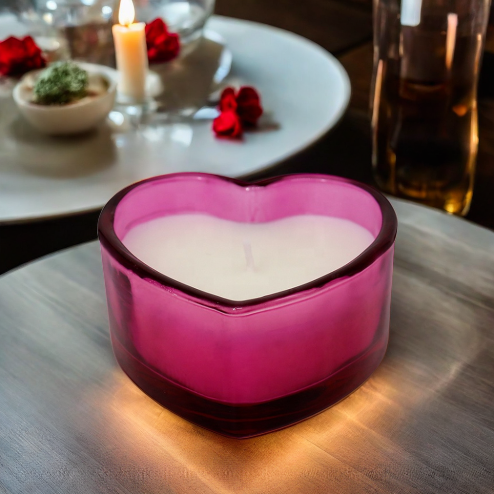 Romantic Heart Shaped Glass Jar Candle OEM Custom Soy Blend Wax Valentine's Day Scented Candle