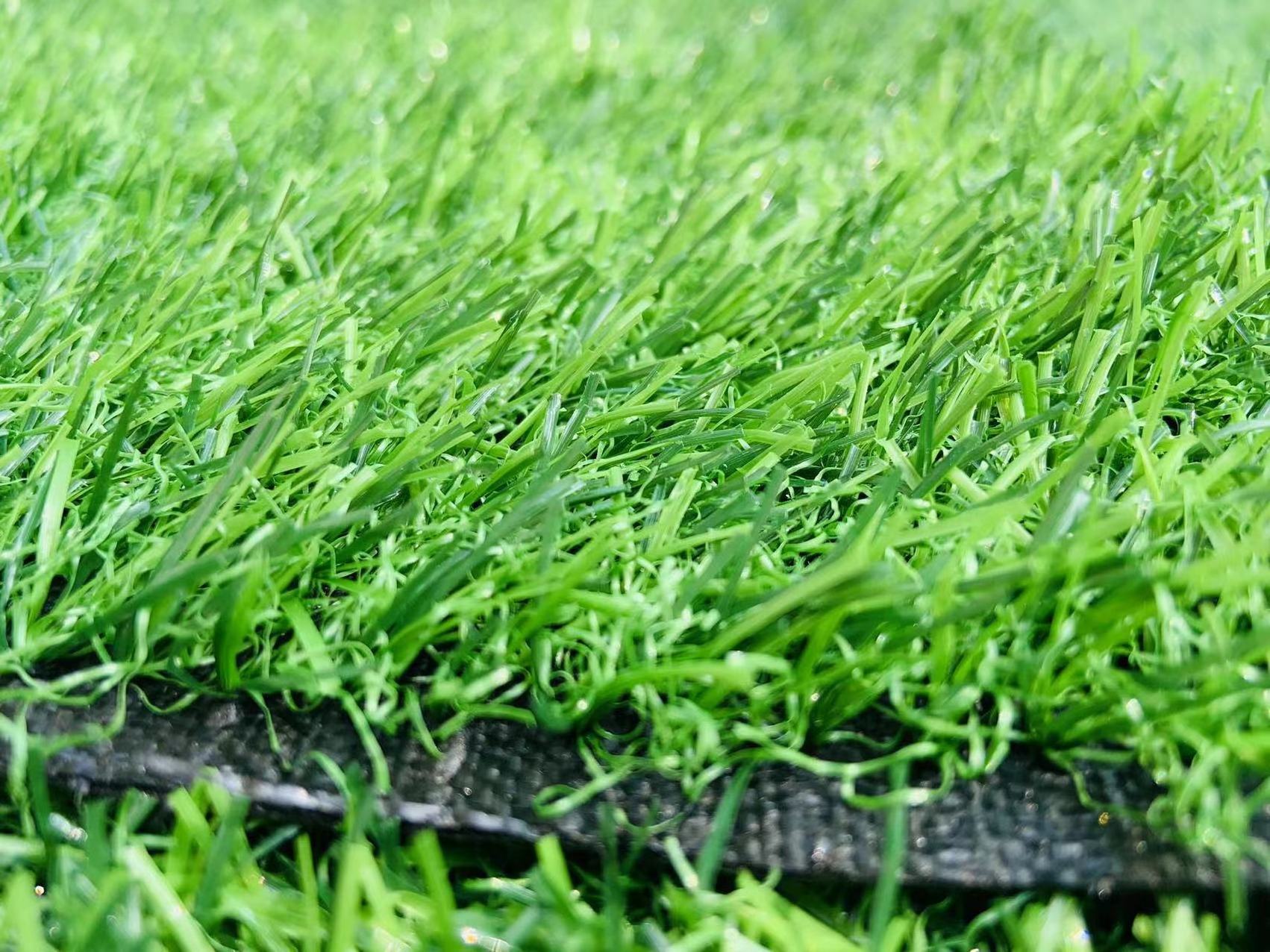 Outdoor UV Resistance Artificial Grass Infilling Playground Flooring Football Court  Colored 10% polymer EPDM Rubber Granules