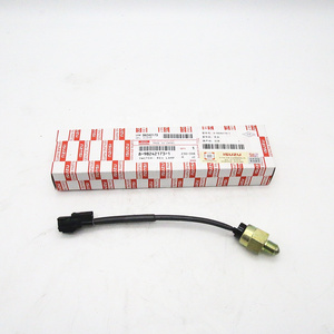 Genuine original parts NPR NQR NNR FTR FRR FSR FVR FSS NKR 8982421731 8-98242173-1 SWITCH REV LAMP