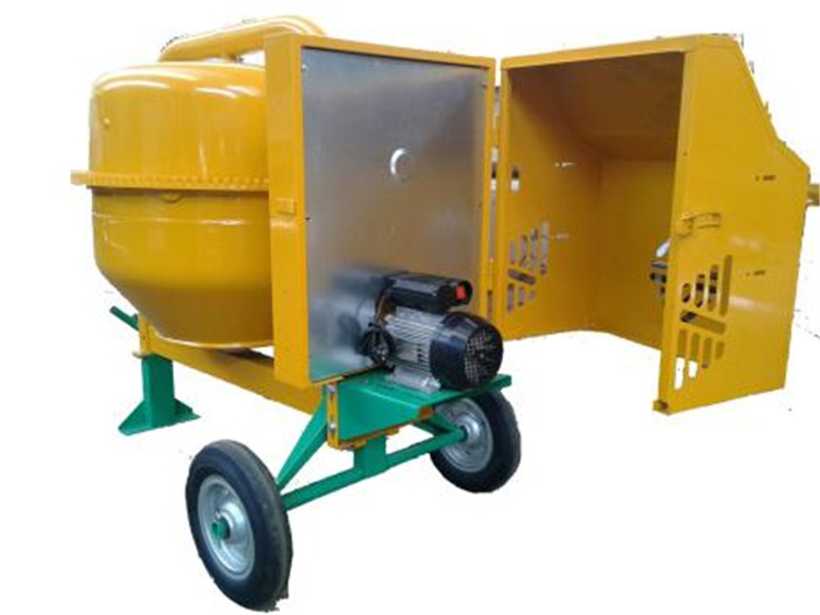 High quality Italian towable concrete mixer with 4 pneumatic wheels concrete mixer towable cement mixer made in italy for sale