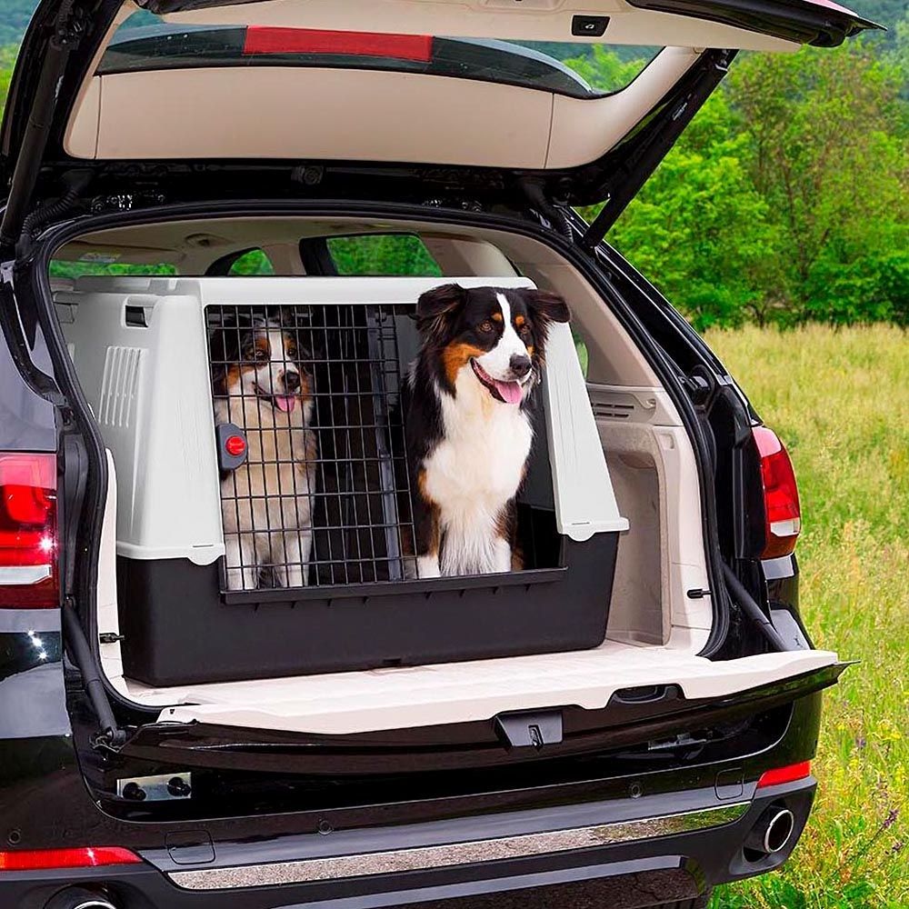 Ferplast Car carrier for dogs ATLAR CAR MAXI, Ventilation grids, Storage compartments, Draining pad included