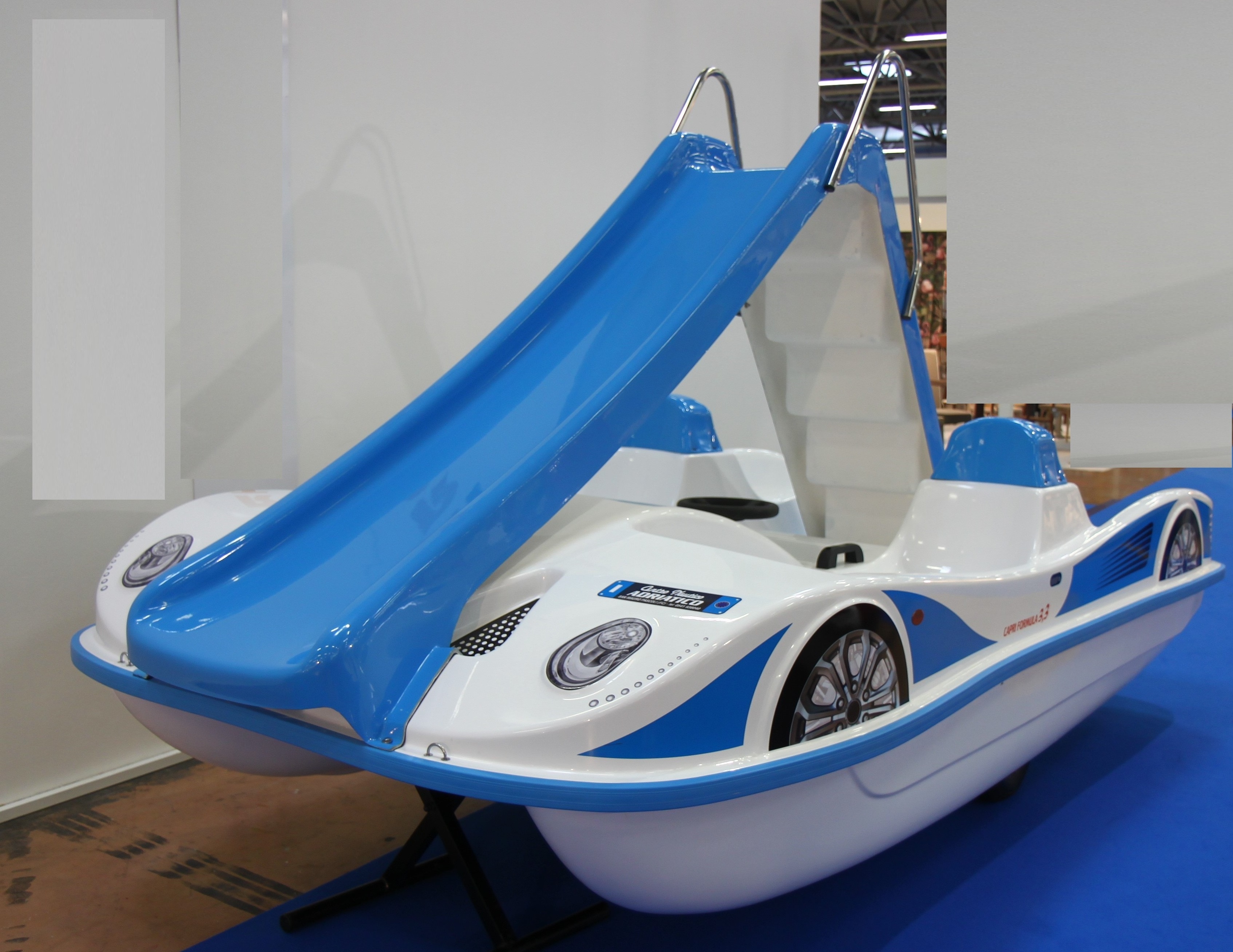 High italian Quality fiberglass MAXI SLIDE 5 person pedal boat CAPRI FORMULA  for kids and adult