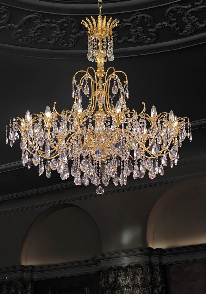 BEST QUALITY 14-LIGHT CHANDELIER MADE IN ITALY IN BRASS GOLD FINISH