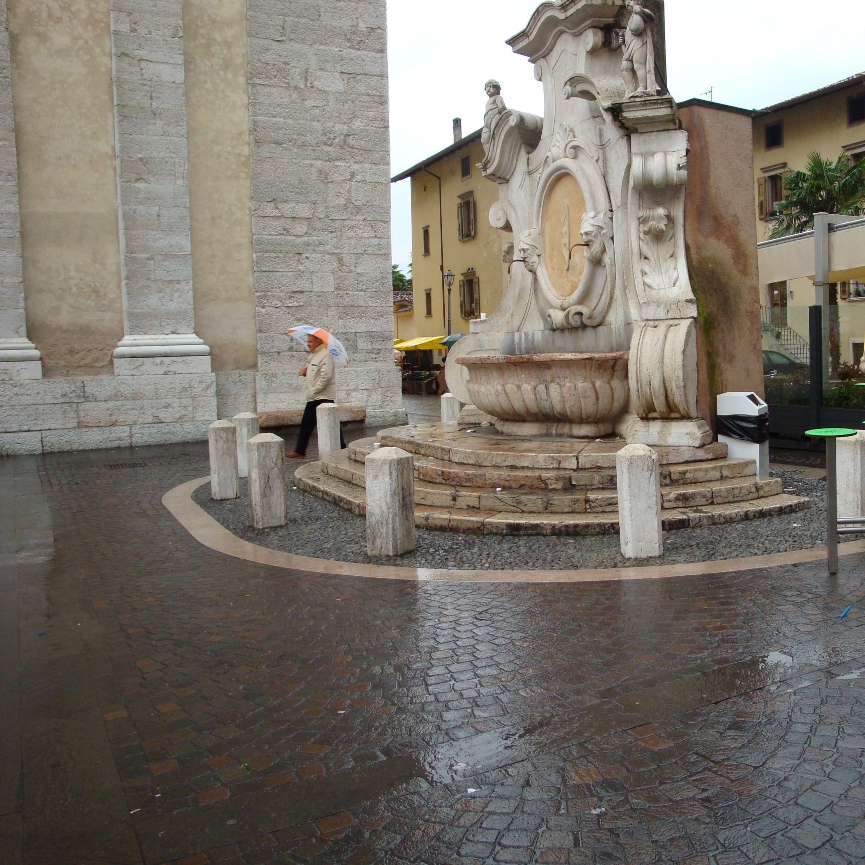 Holler Porfidi Brand PCU1.3.4 square-shaped Italian Stone Cubes For Covering The Pedestrian Areas Floorings