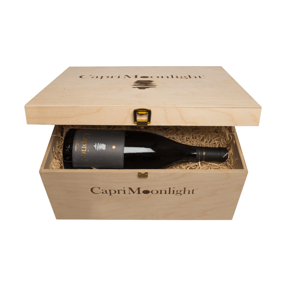 Premium Italian  White Wine in Wooden Gift Box of Six Bottles. 750ml 13.5% Caprice White by Capri Moonlight