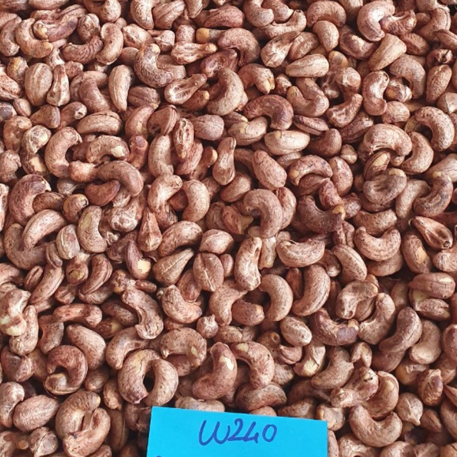 Wholesales New Price 2023 High Quality Cashew Nuts Roasted Salted Cashew Nut With Shell From Viet Nam