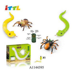 2.4g wholesale new rc model infrared snake and spider plastic rc animal with usb charger