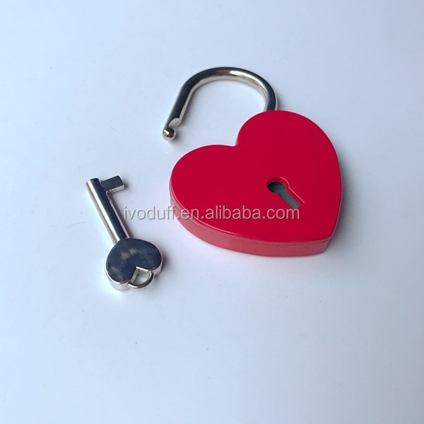 Ivoduff love lock padlock Various Color Love Heart Padlock With Key