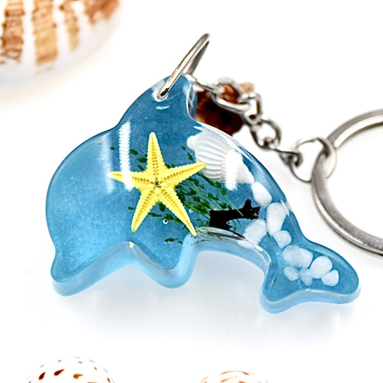 Wholesale Resin Keychain Dolphin and Starfish Sea Snail Ocean Beach Souvenirs Realistic Ocean Decoration