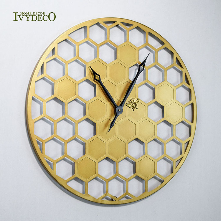 IVYDECO Modern Gold Honeycomb Wall Clock Home Decorative With 3D Bee decoration For Luxury Wall Clock