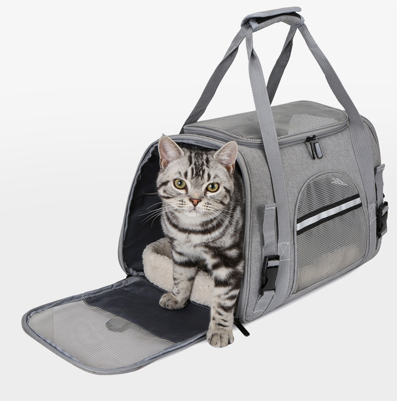 Easy Clean 2 Sides Expandable Pet Cat Dog Carrier Soft-Sided Collapsible Dog Travel Bag With Removable Fleece Pad