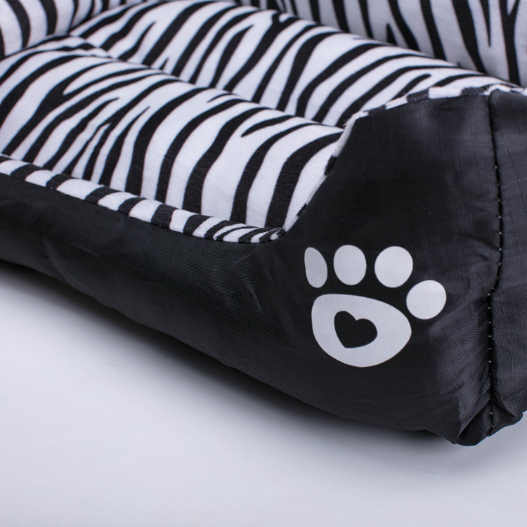 Cute Square Warm new design pet bed washable removable sofa dog bed