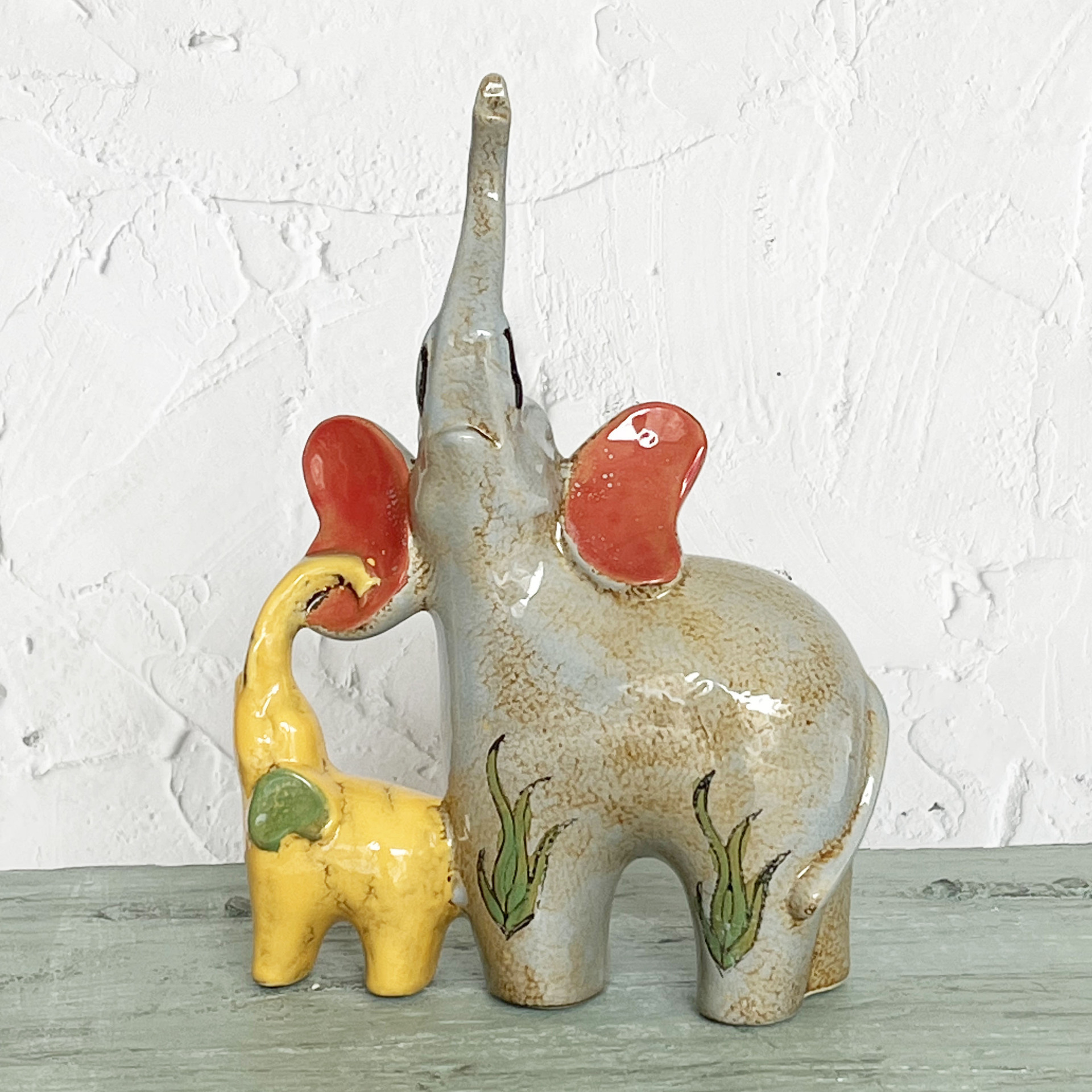 Good Quality New Items Cute Elephant Ceramic Sculptures Home Decor