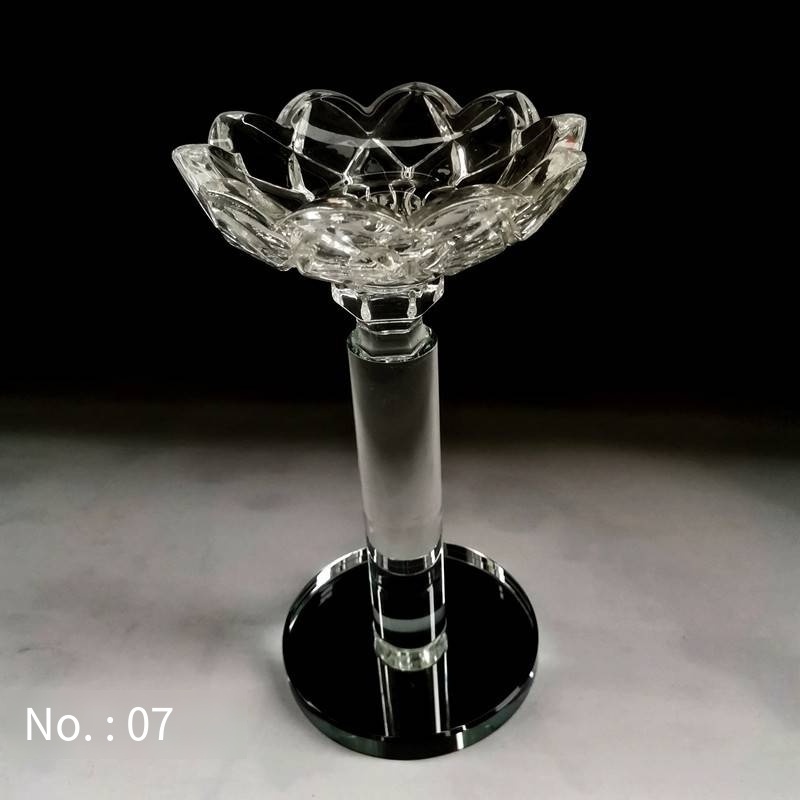 Wholesale Wedding Event Decor Crystal Glass Candlesticks Transparent High Footed Glass Candle Holder