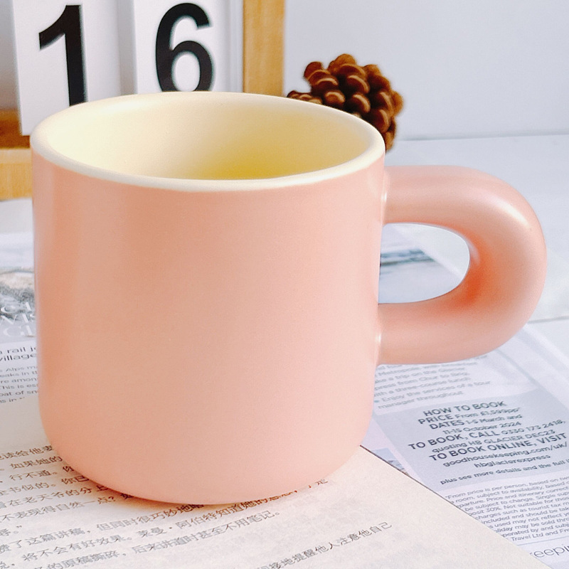 Custom Print Two Tone Color Handle Hot Sale Gift Set Coffee Color Ceramic Mug Cup With Logo