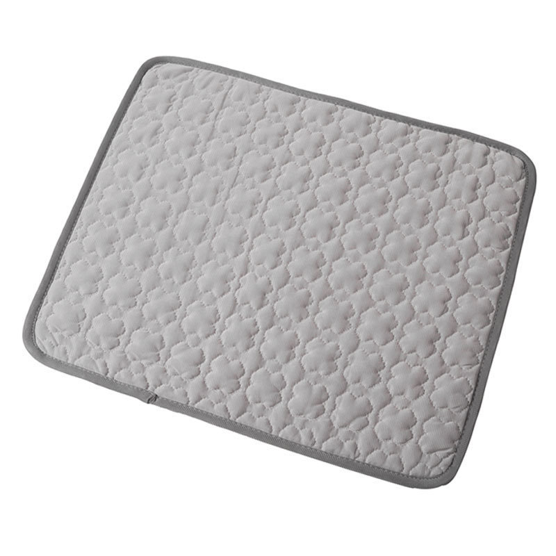 Washable Summer Cooling Mat for Dogs Cats Kennel Mat Breathable Pet Crate Pad Cushion Sleep Mat Pet Self Cooling