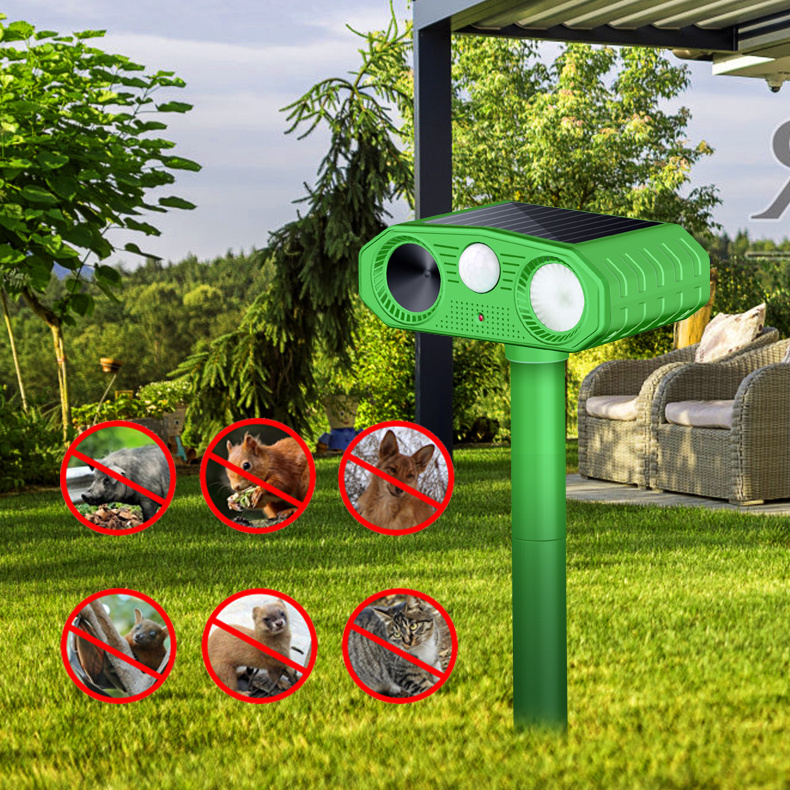 Big Animal pest control repellent outdoor waterproof deer dog cat racoon bird solar ultrasonic deer repeller