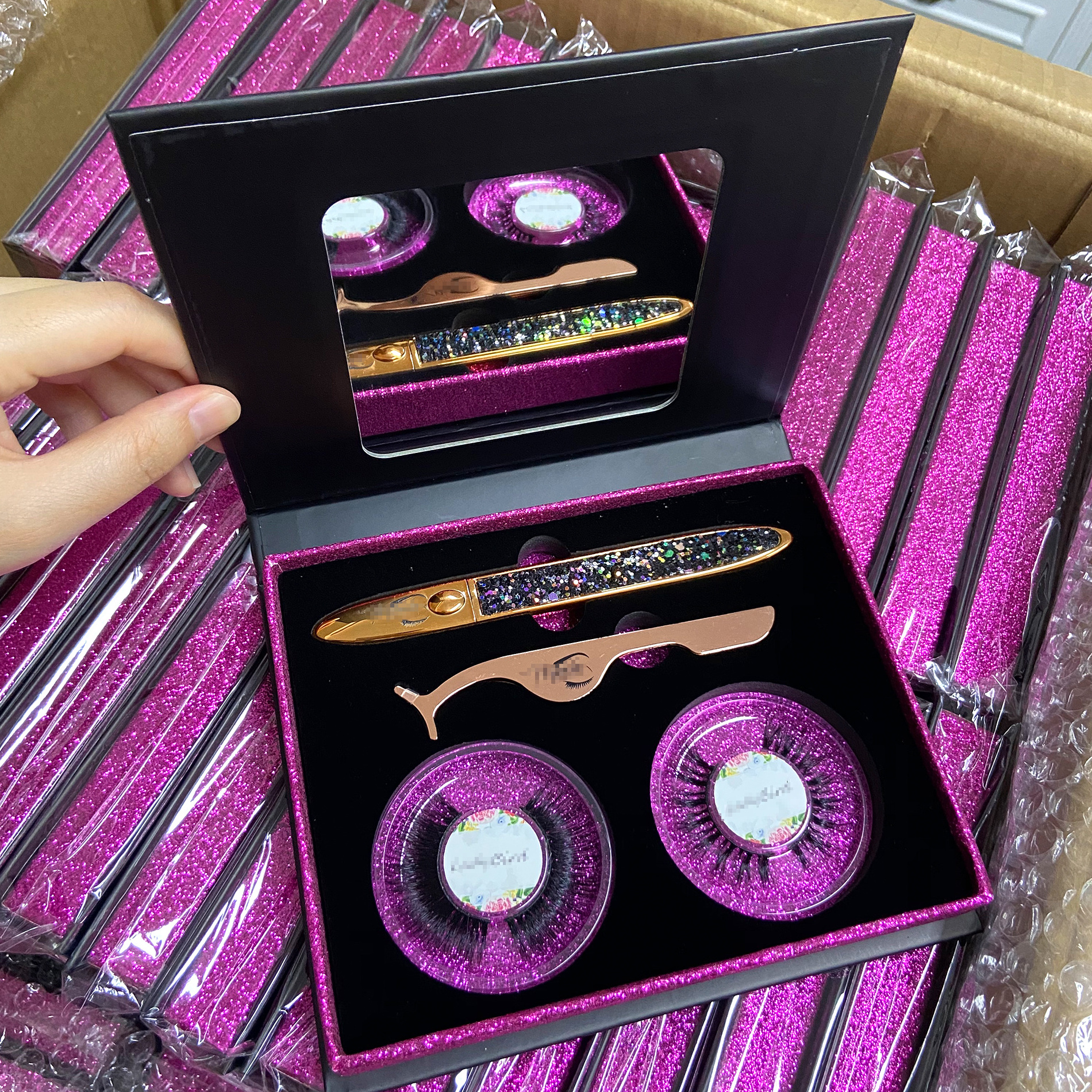 New Design Custom Customer Lash Boxes Eyelash Packing Set 3d Mink False Eye Lashes Own Brand 25mm Wholesale Mink Eyelashes