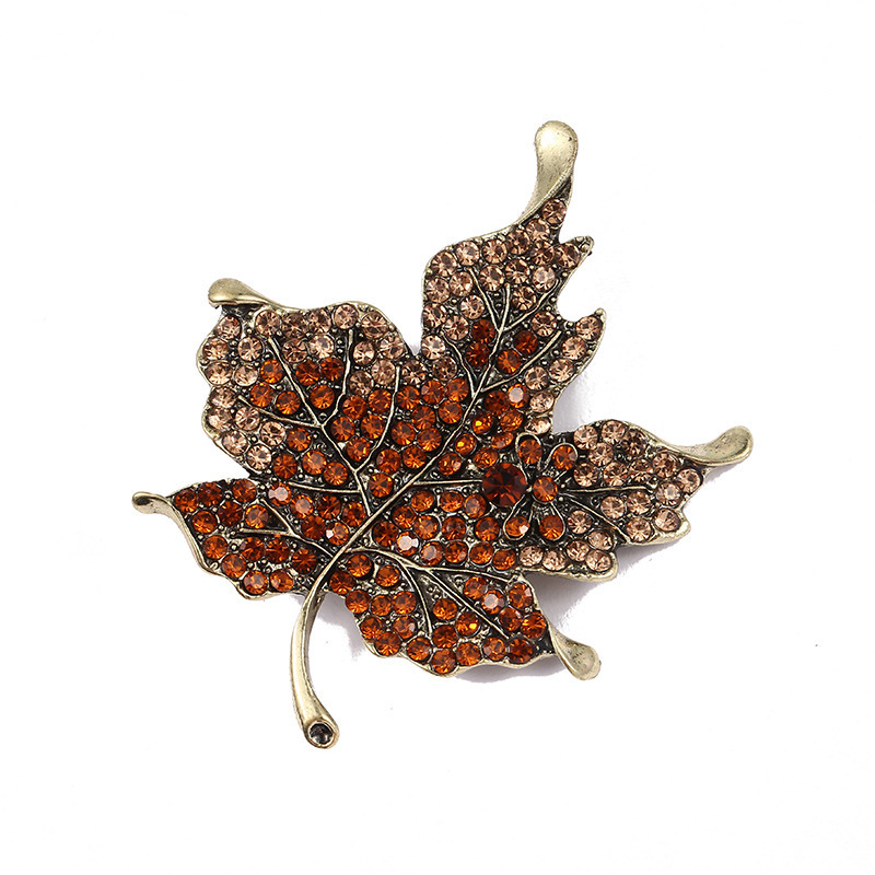 Jacho Newest Crystal Maple Leaf  Brooch custom rhinestone bling pin brooch Pin Rhinestone Safety Brooch Pin for Women