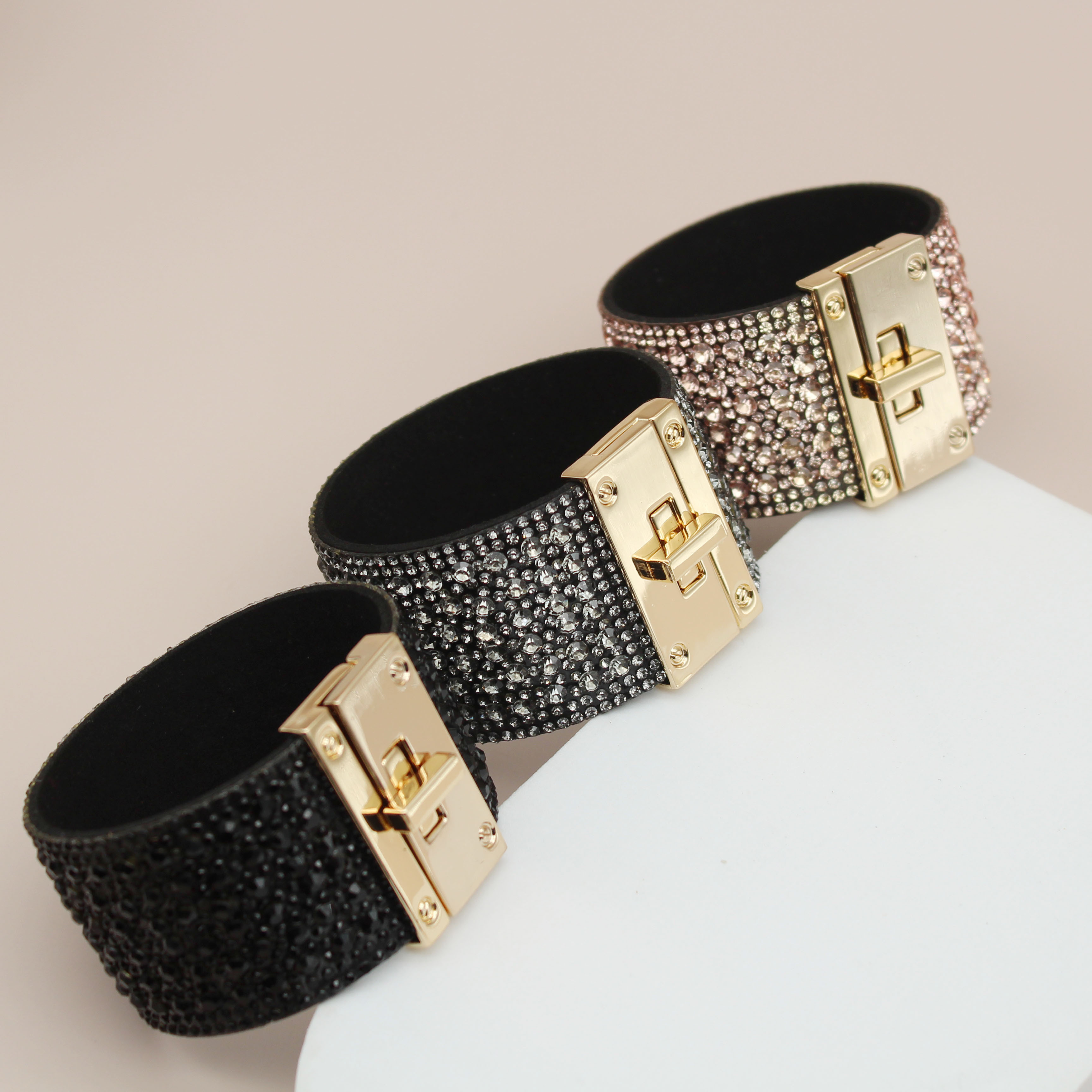 Jachon Wide Leather Cuff Bracelets Full Sparkly Rhinestone Magnetic Snap Beautiful Stage Women Bracelets