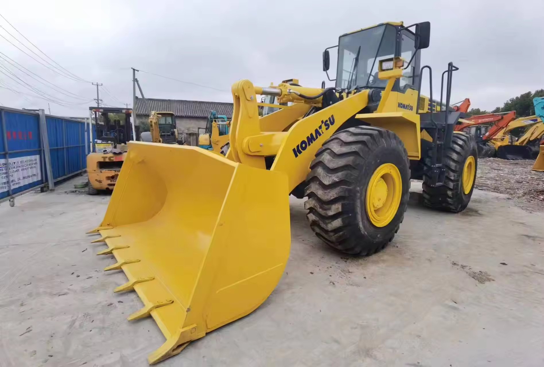 Good Condition Superior condition Engineering equipment original paint used 7 ton komatsu 470 loader front end wa470-6 wa470-5