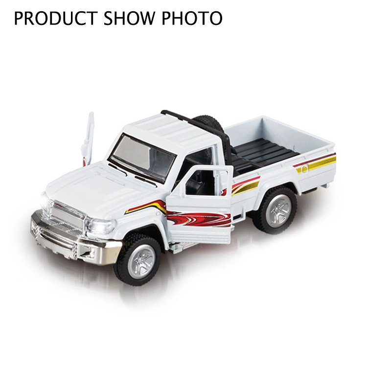 1:32 Scale Pull Back Function Open Door Alloy Pickup Car Diecast Model Toy