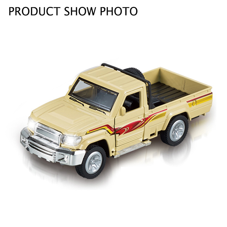 1:32 Scale Pull Back Function Open Door Alloy Pickup Car Diecast Model Toy