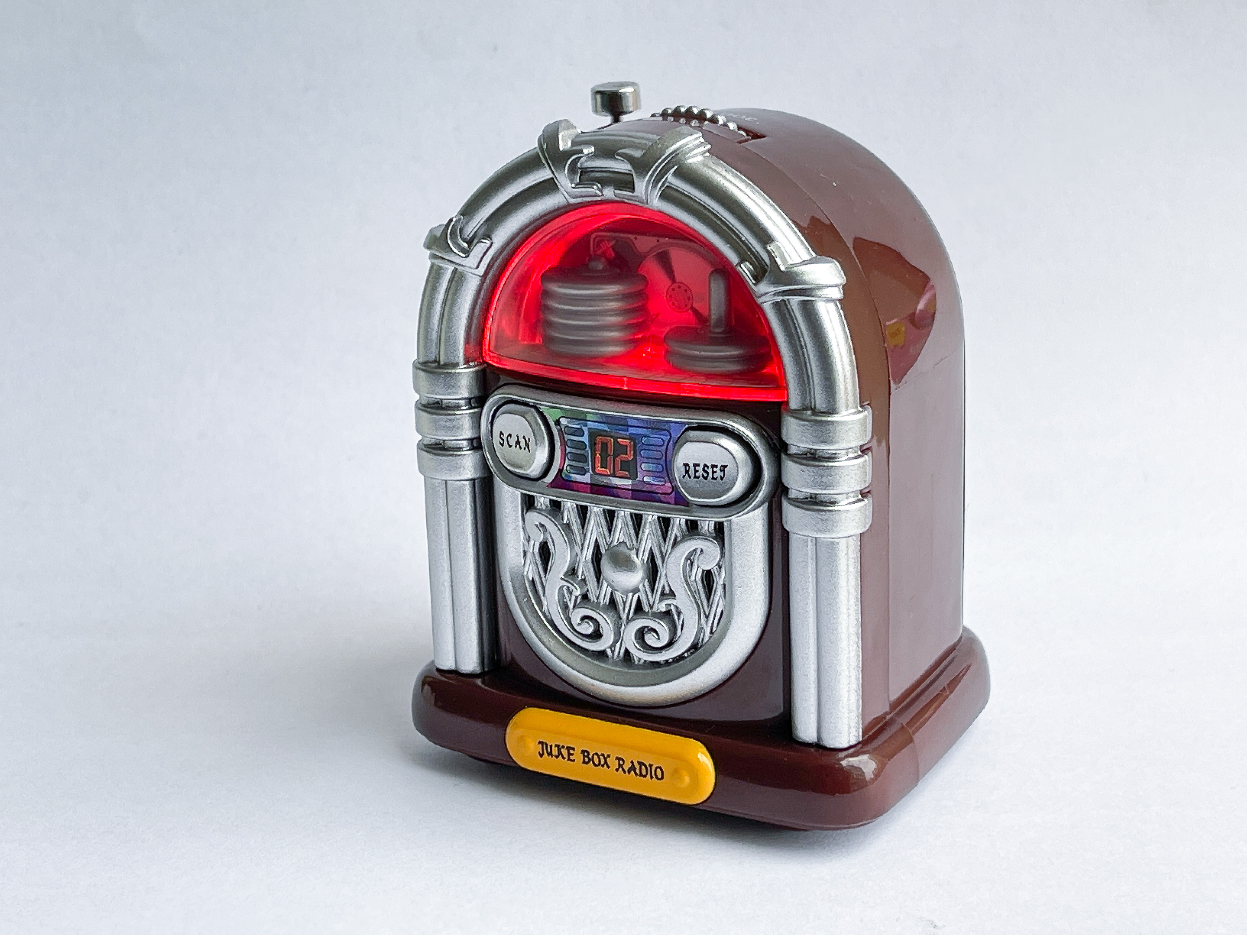 Juke Box FM Radio w/ Lighting