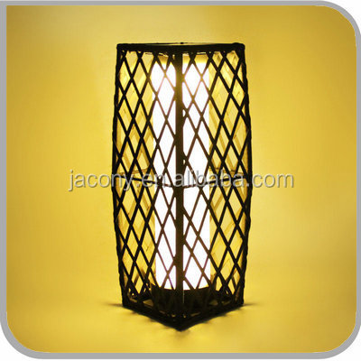 69 cm tall Wicker rattan lantern light Outdoor waterproof 25 led led solar light outdoor floor lamp garden Rattan lantern