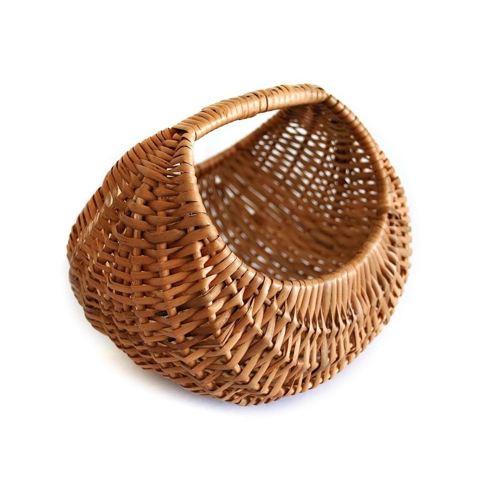 Eco-Friendly Bamboo Rattan Wicker Decorative Cheap Cane Basket For Gift Hampers Picnic Carrying Rattan Can Basket with Lid