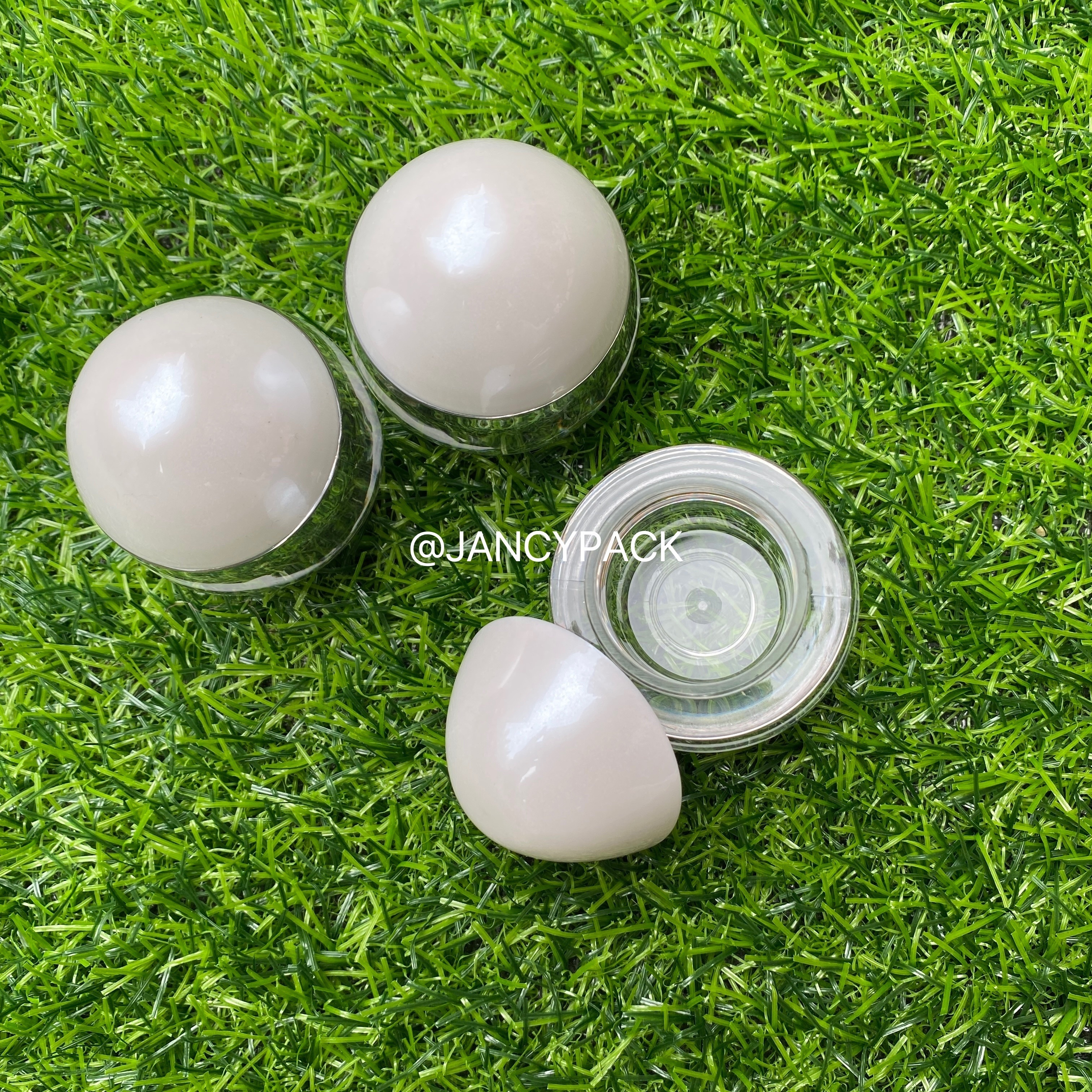 JANCY PACK 15g egg shape pearl white lid cute empty eye face hand cream jar lip balm scrub containers unique empty packaging