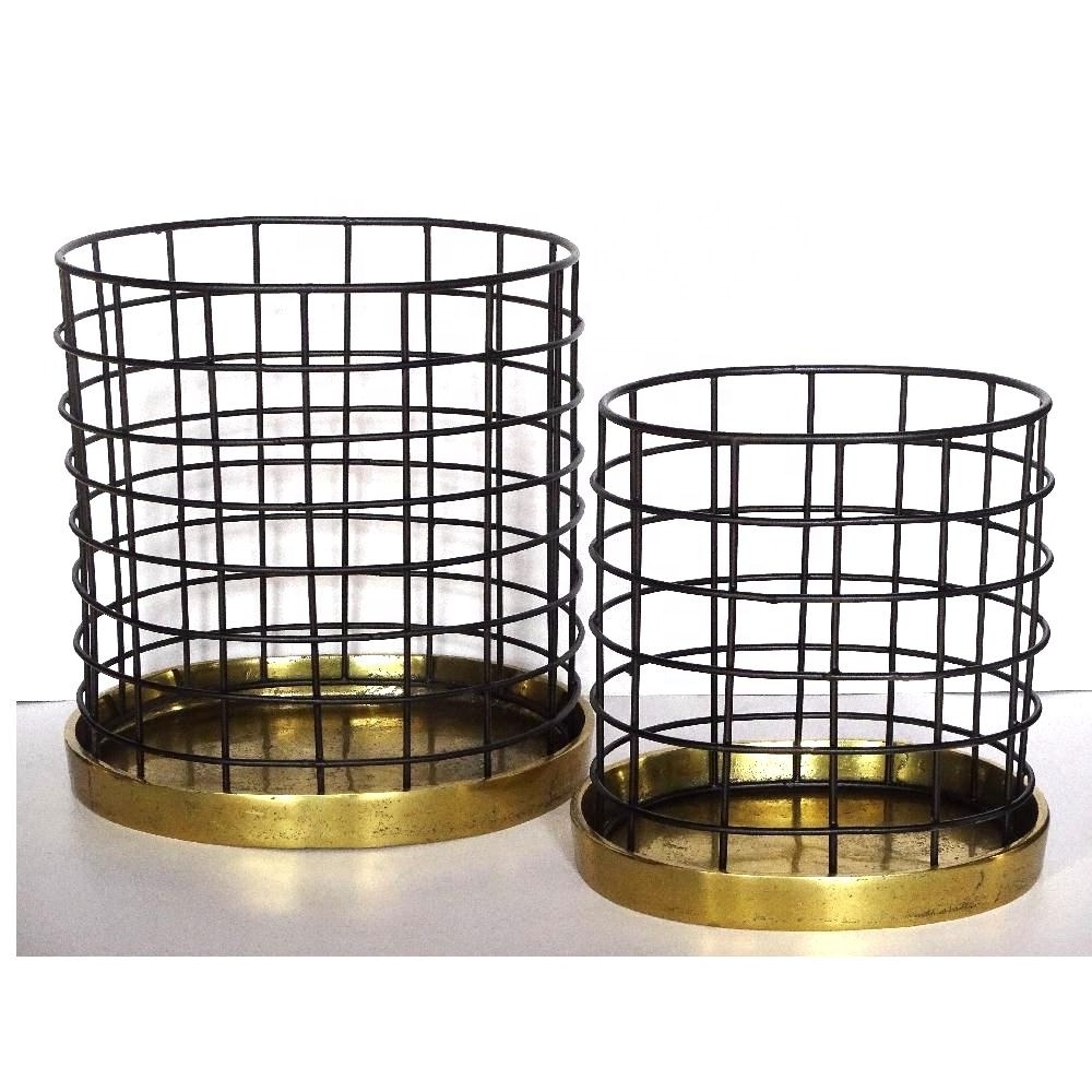 Decorative T light   Candle Holder Made in Cast Aluminium With Brass Finish Candle Home Decor Pillar Candle Holder