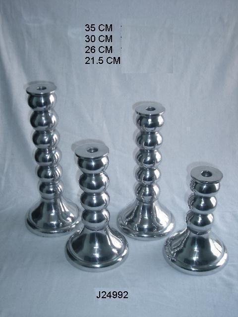 Cast Aluminium Candle Holder Set of Four Pcs With Mirror Polish Home Decor Metal Candle Holder