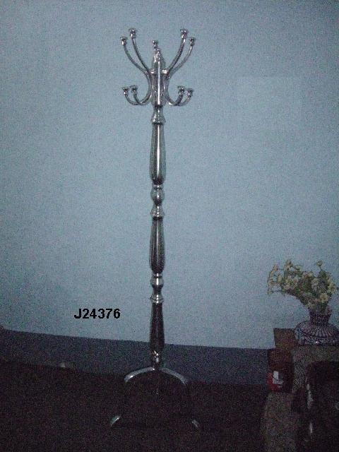 Cast Aluminium Coat Hanging Stand in Mirror Polish Finish Coat Rack Stand Freestanding Independent Hall Coat Rack