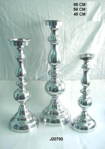 Cast Aluminium Candle Stand With Mirror Polish Central Stick Style In Decreasing Ball Size Home Decor